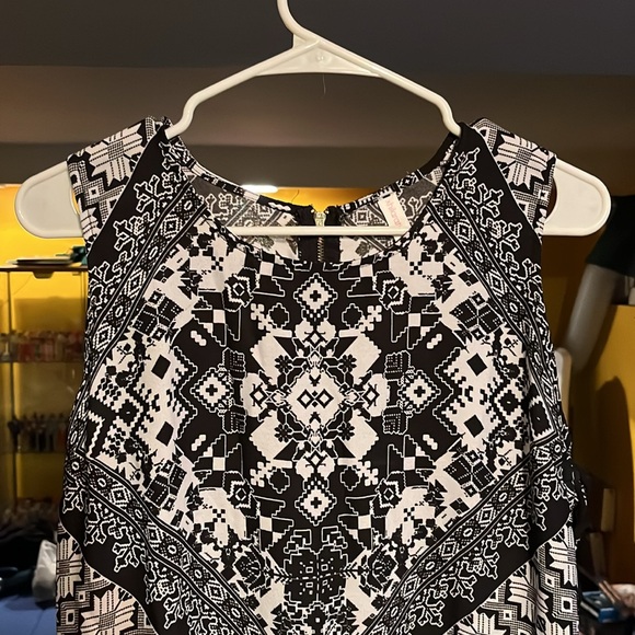 Women’s black and white dress XXL - Picture 2 of 6